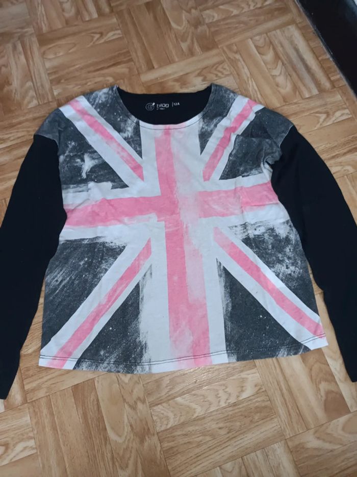 T-shirt Gémo fille taille 12 ans en très bon état