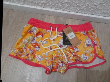 short de bains taille s
