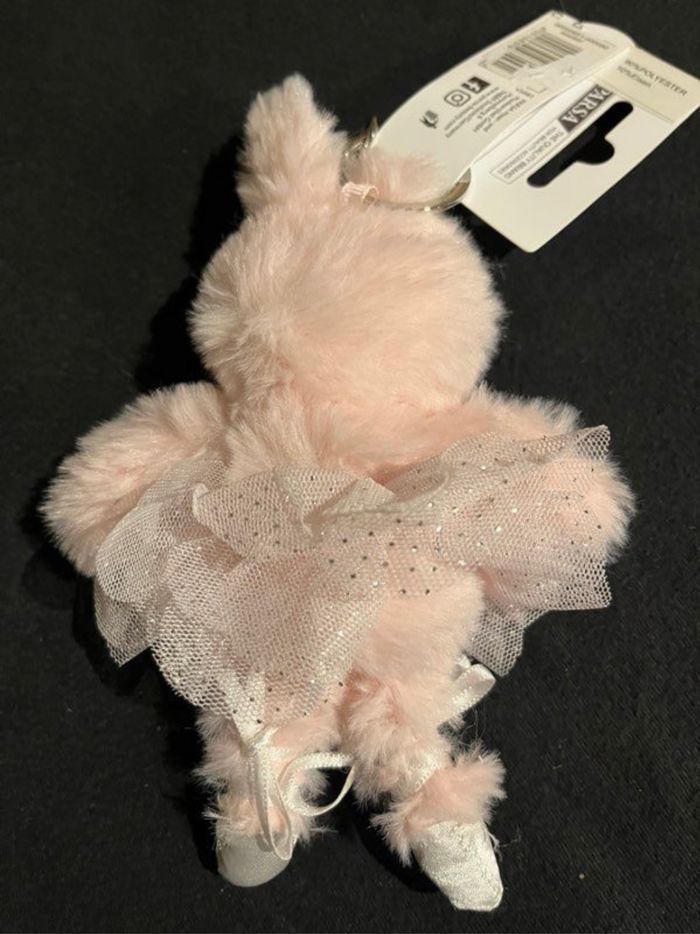 Porte clés ou déco sac en peluche lapin Parsa neuf - photo numéro 3