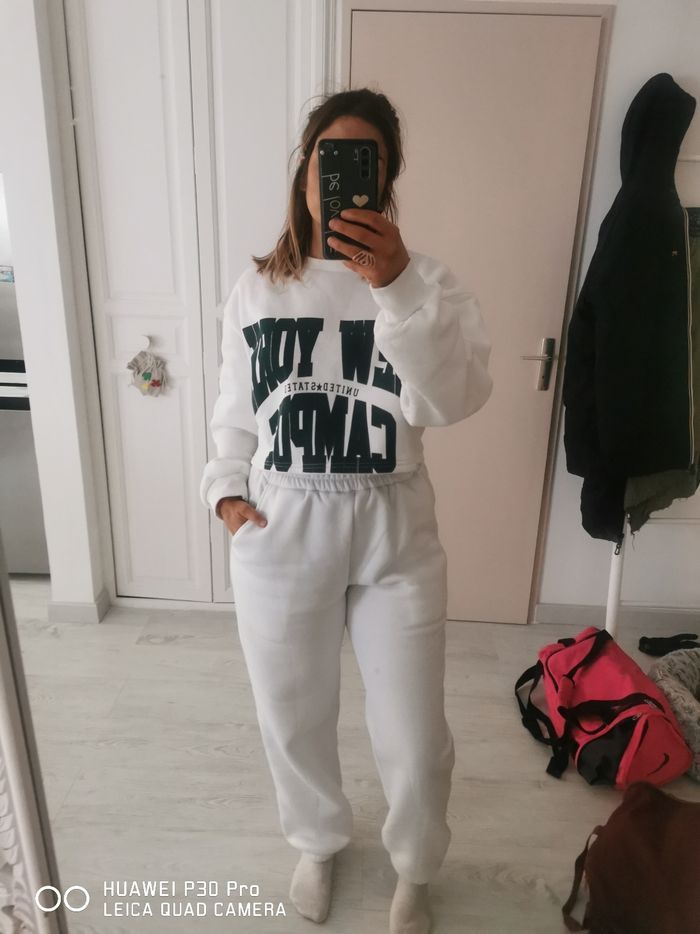 Survêtement la modeuse taille L - photo numéro 3