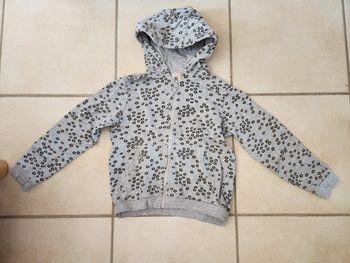 Gilet zippé DPAM taille 8 ans