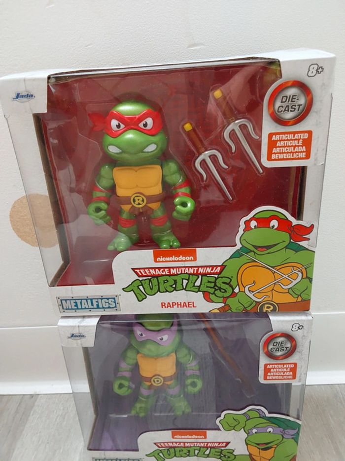 Tortues Ninja Metalfigs - Raphaël et Donatello - photo numéro 2