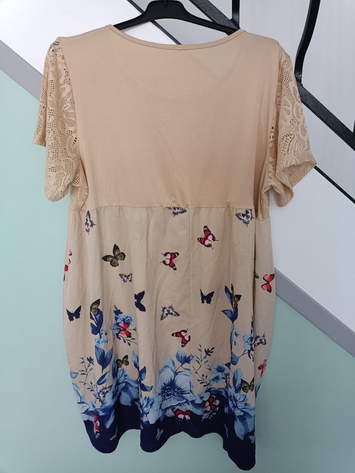 Robe femme taille 44 - photo numéro 2