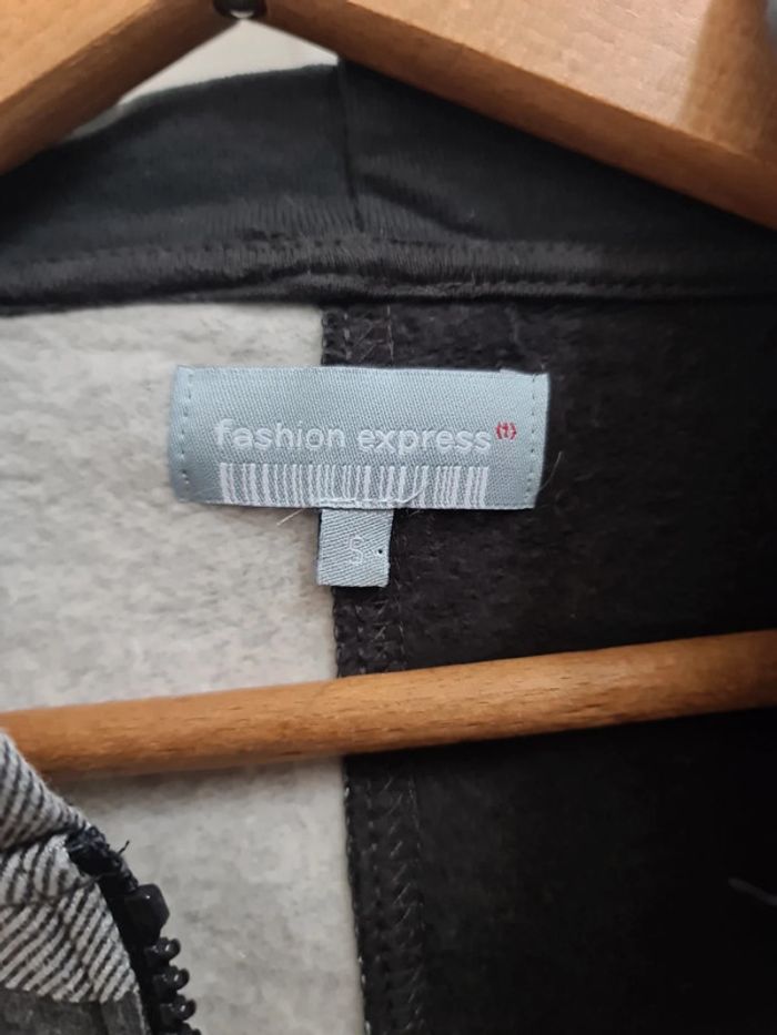 Sweat à capuche homme taille S - photo numéro 9