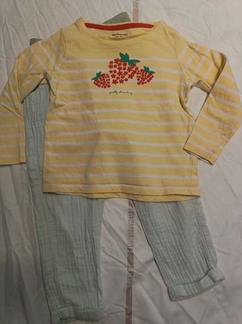pantalon + haut de Vert baudet 3 ans réf 427 A1