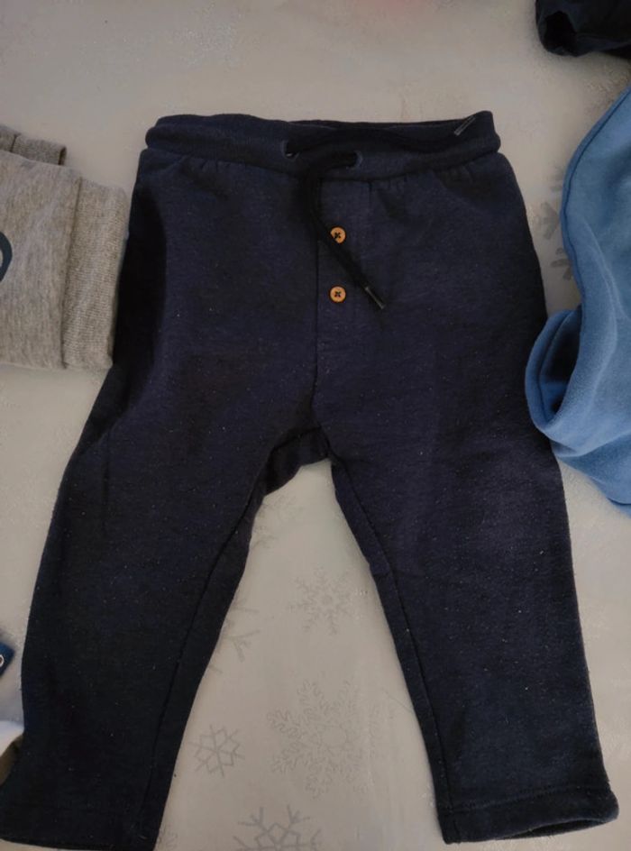 Lot de survêtement 6\12 mois - photo numéro 5