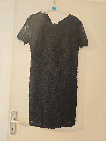 Robe dentelle noire zara
