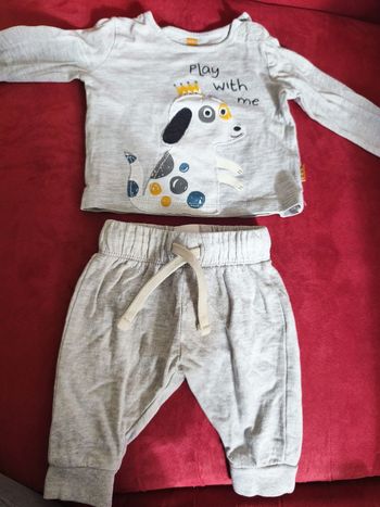 Ensemble pantalon et tee-shirt manches longues 1/3 mois