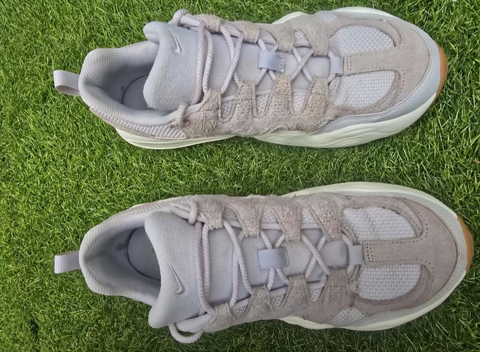 Nike tech hera - photo numéro 5