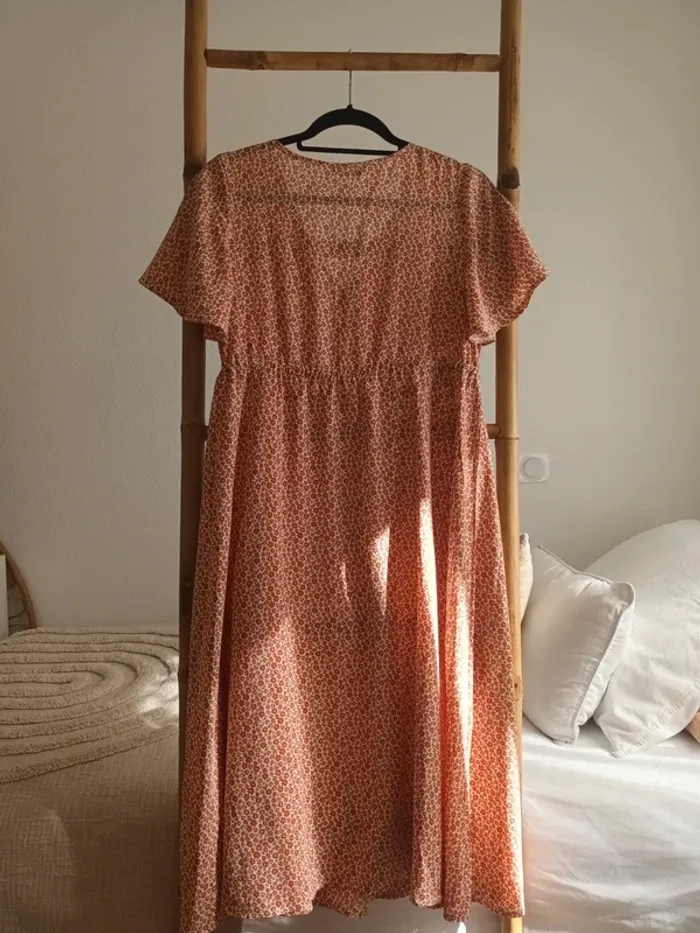 Robe fleurie taille S - photo numéro 4