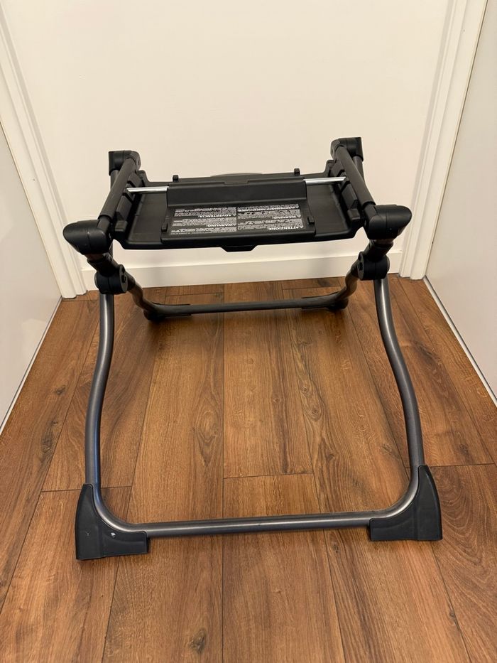 Peg Perego - Base d’appui  bassinet pour nacelle et cosy