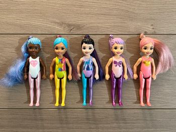 Barbie Color Reveal 5 Poupées Chelsea Mattel 3+