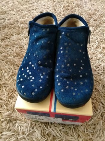 Pantoufles/ chaussons Bellamy, taille 27