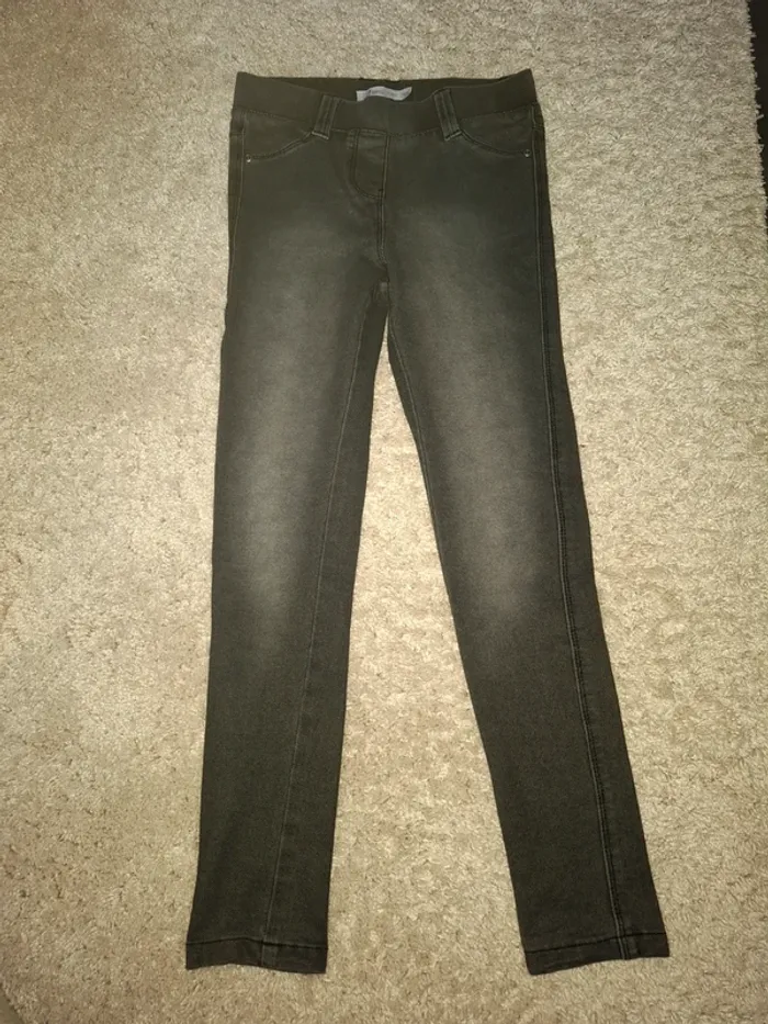 Jegging jean extensible noir 10 ans Neuf - photo numéro 2