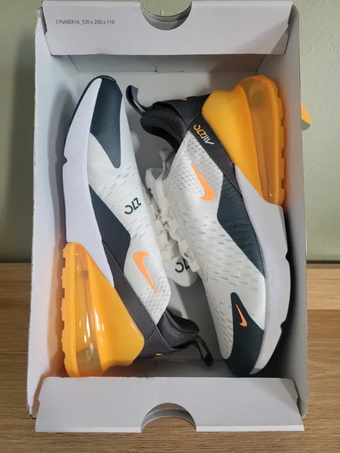 Nike Air Max 270 T40 100% Authentique - photo numéro 10