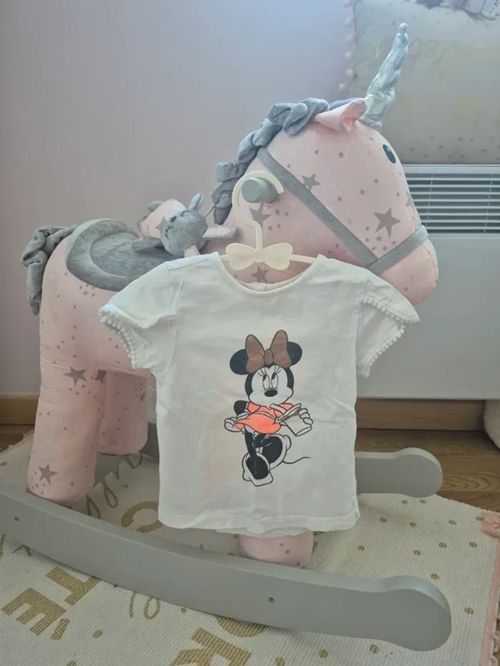 T shirt disney minnie 23 mois 86cm