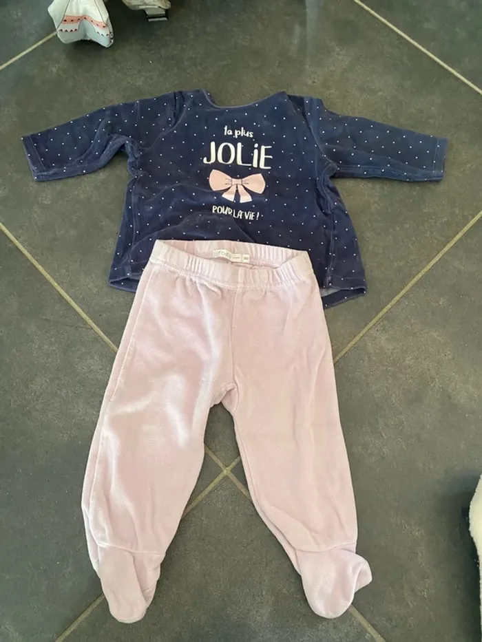 Gros lot de vêtements fille 9 mois 45 pièces - photo numéro 5