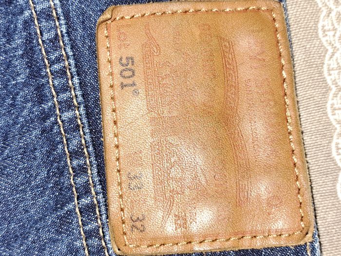 Jean 501 w33  l32 - photo numéro 8