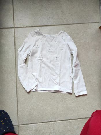 Haut manches longues blanc okaidi 5 ans