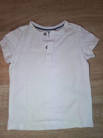 Vends t-shirt manches courtes 24 mois