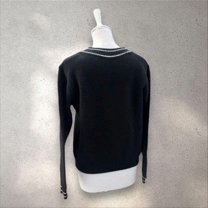 Pull col v chaud automne-hiver noir et blanc taille S/M - photo numéro 3