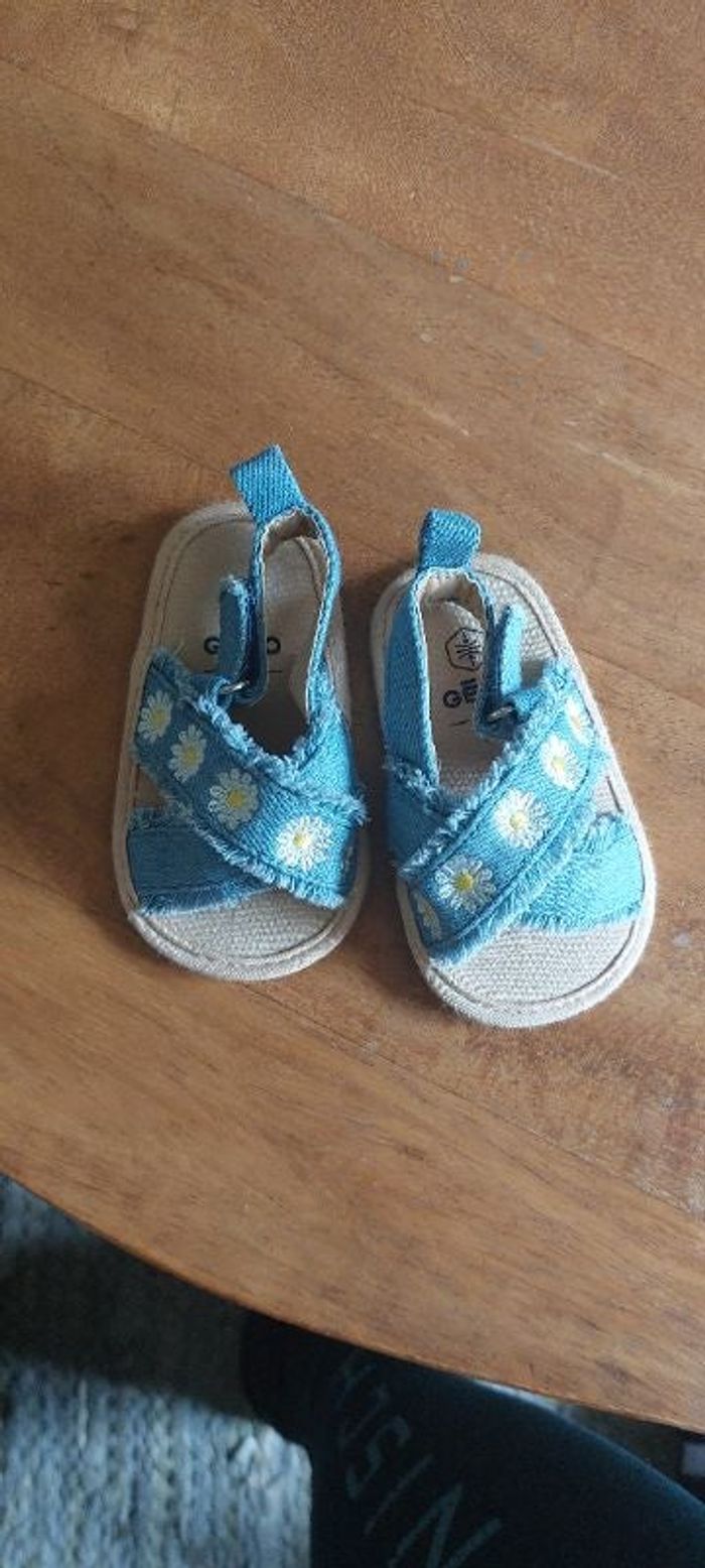 Chaussons bebe 3 6 mois