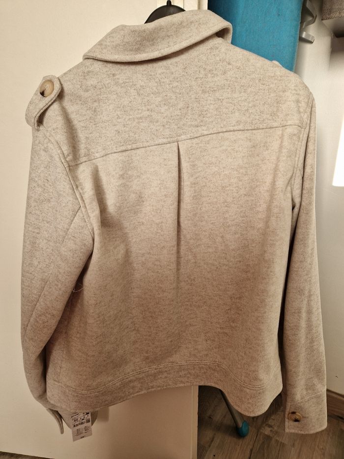 Veste - photo numéro 3
