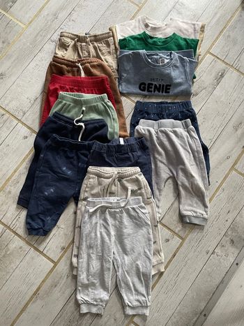 Très joli lot de vêtements garçon hiver 12 mois