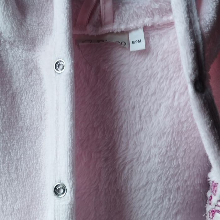 Peignoir ceinturé à capuche tout doux pour bébé 6/9 mois - photo numéro 8