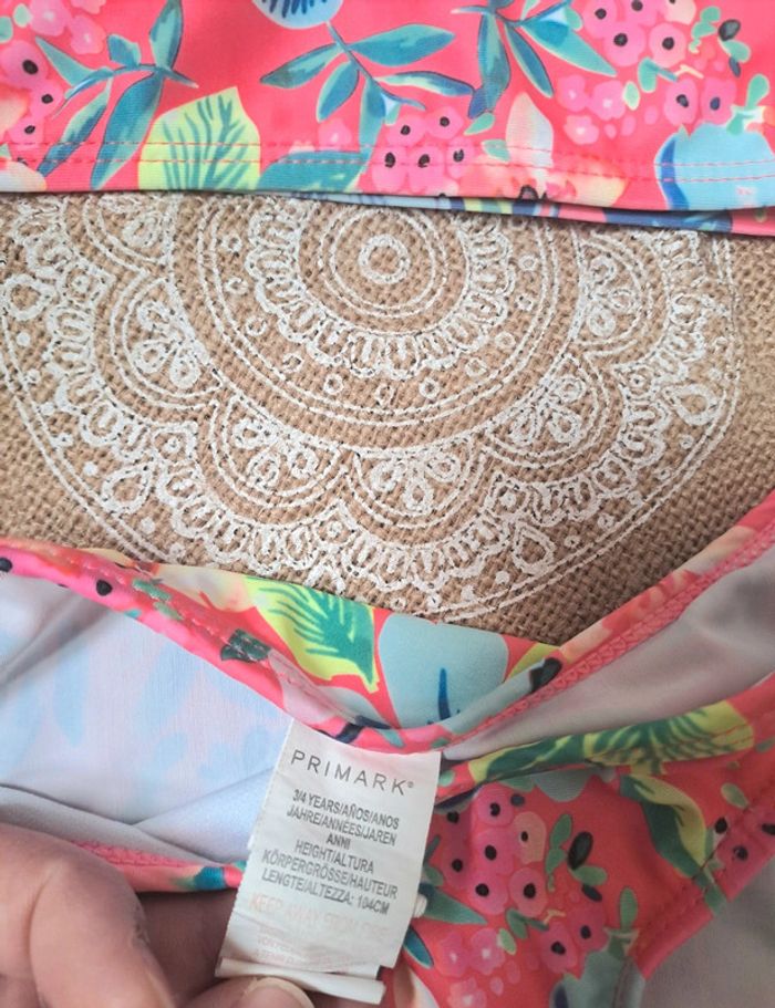 Maillot de bain, 2 pièces, taille 12-18 mois, marque primark - photo numéro 2