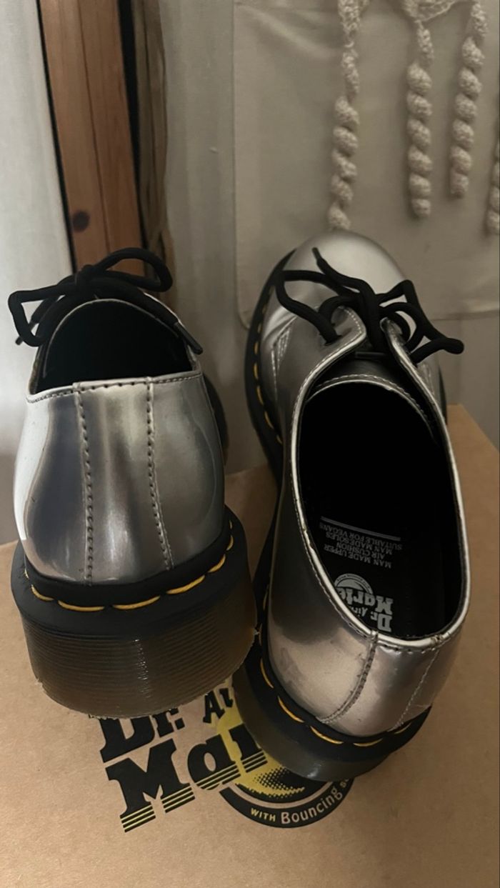 Chaussure Dr Martens 1461 Vegan argenté - photo numéro 5
