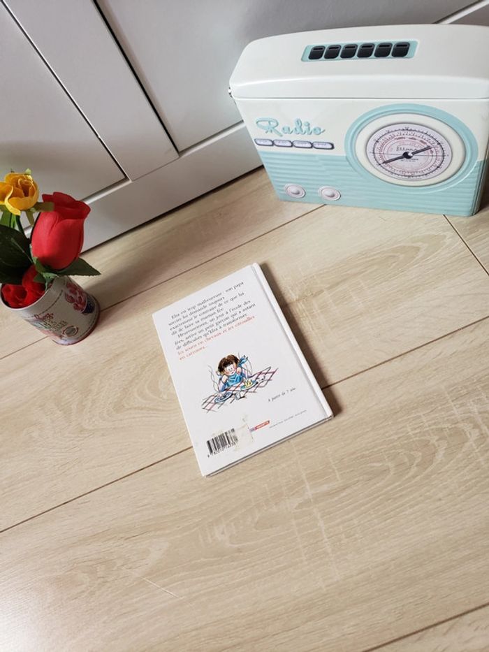 Livre 📖 Elza et ses parents magiques 3€ - photo numéro 7