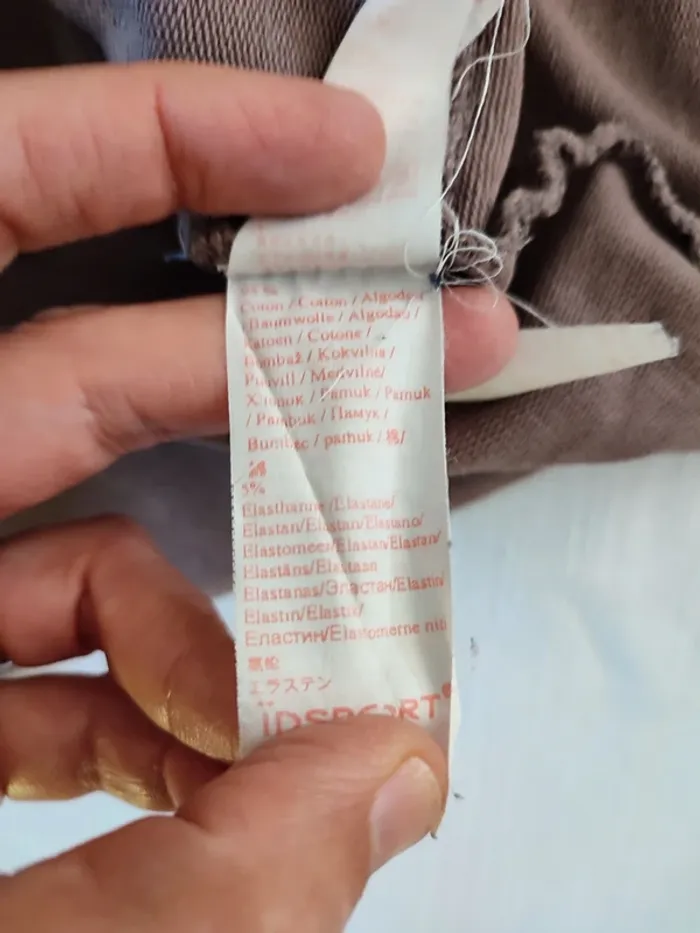 Robe 7/8 ans sans manche mi saison - photo numéro 7