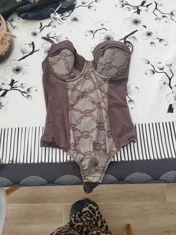 Body marron