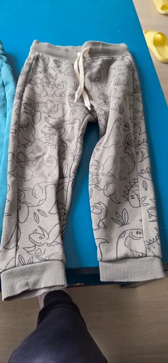 Lot de 2 joggings