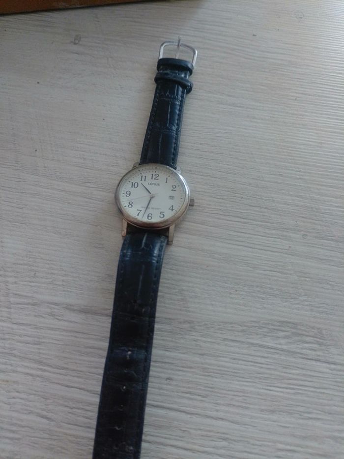 Montre quartz Lorus - photo numéro 2