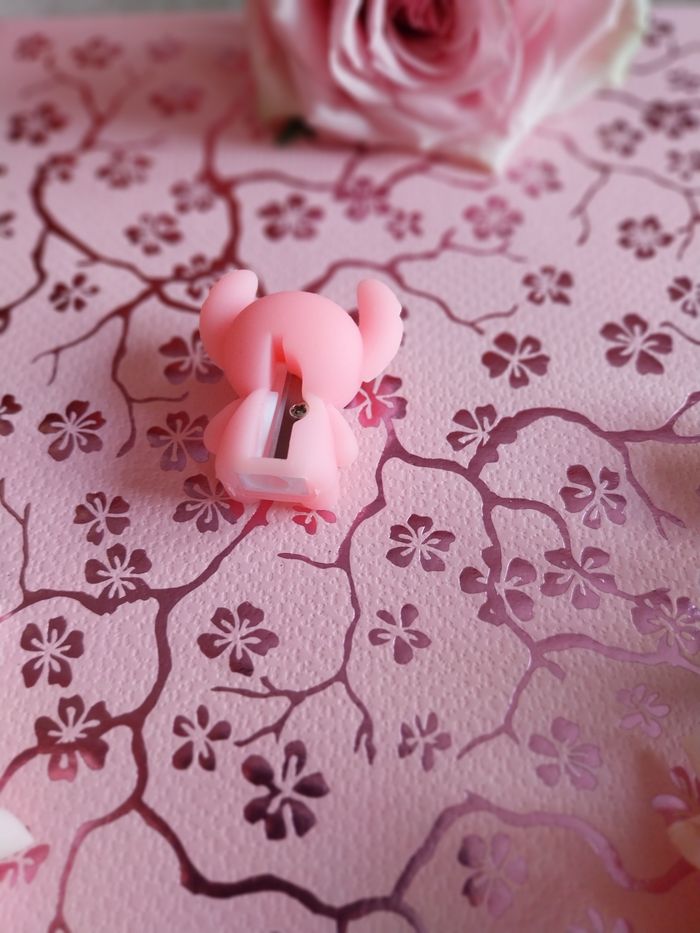 Taille crayon rose stitch - photo numéro 4