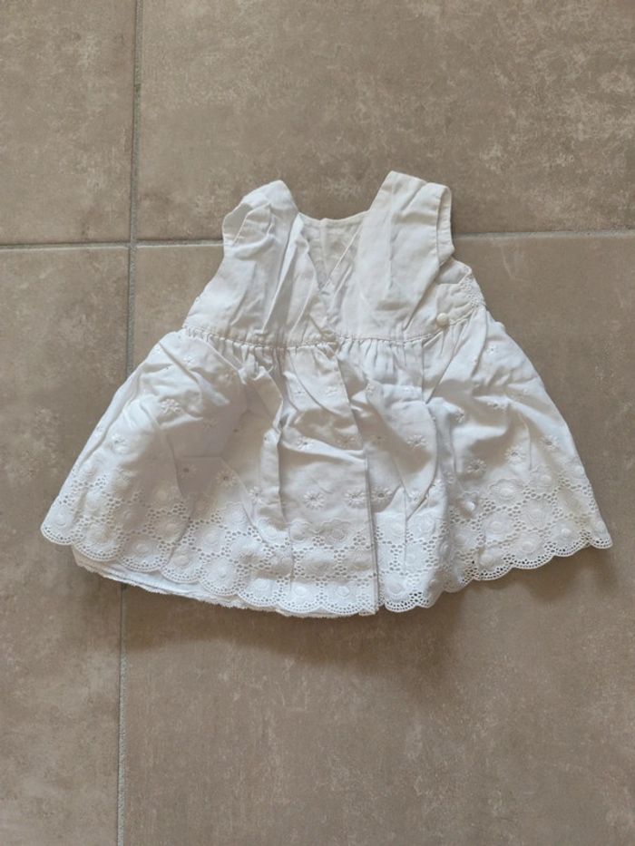 Lot 2 robes bébé fille 1 mois - photo numéro 9