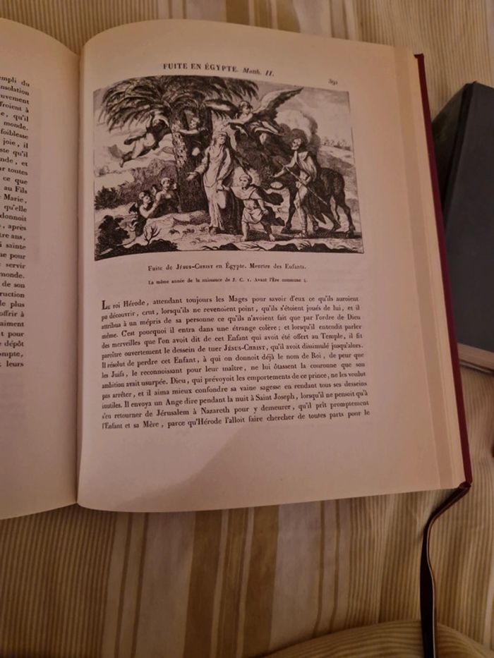 La bible et le missel de la semaine. - photo numéro 8