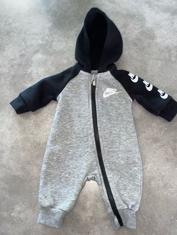 Combinaison nike
