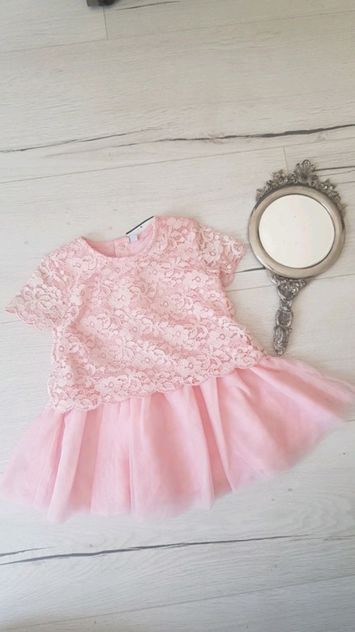 Robe de cérémonie fille 6mois neuve