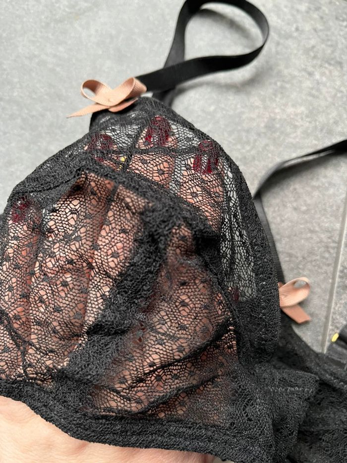 Soutien-gorge sans armature MYLA Neuf S - photo numéro 2