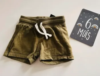 Short kaki pour garçon