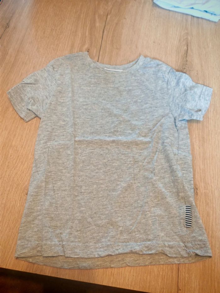 Lot t-shirts 4 ans - photo numéro 2