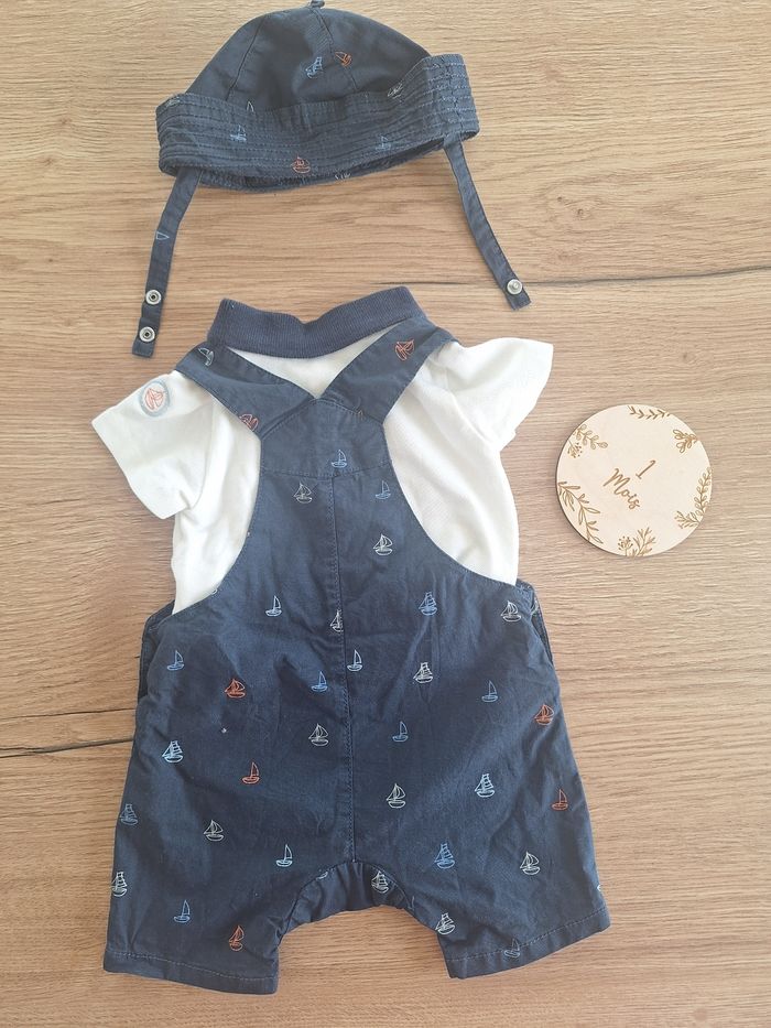 Ensemble 1 mois - photo numéro 2