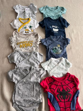 Bodies manches courtes bébé garçon 1 mois