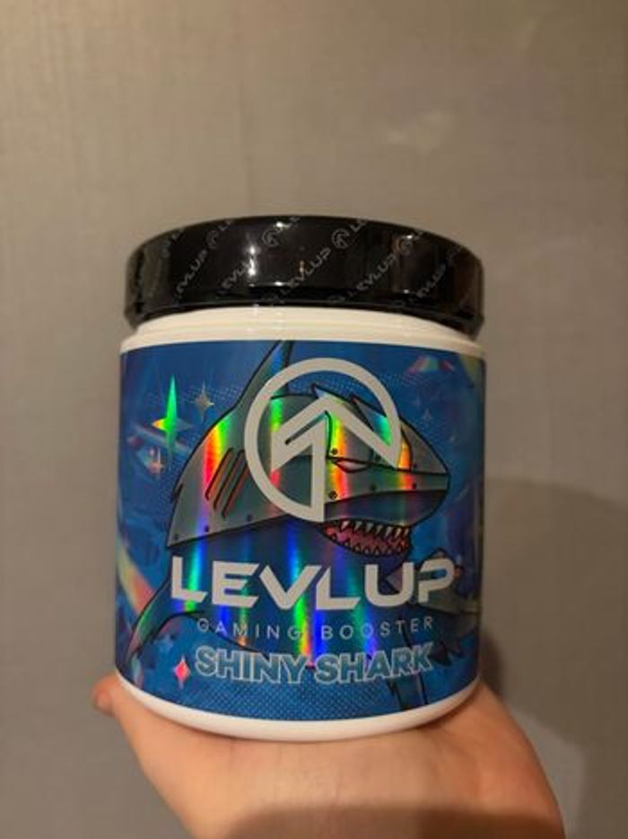Pot de LevlUp Shiny Shark Scellé