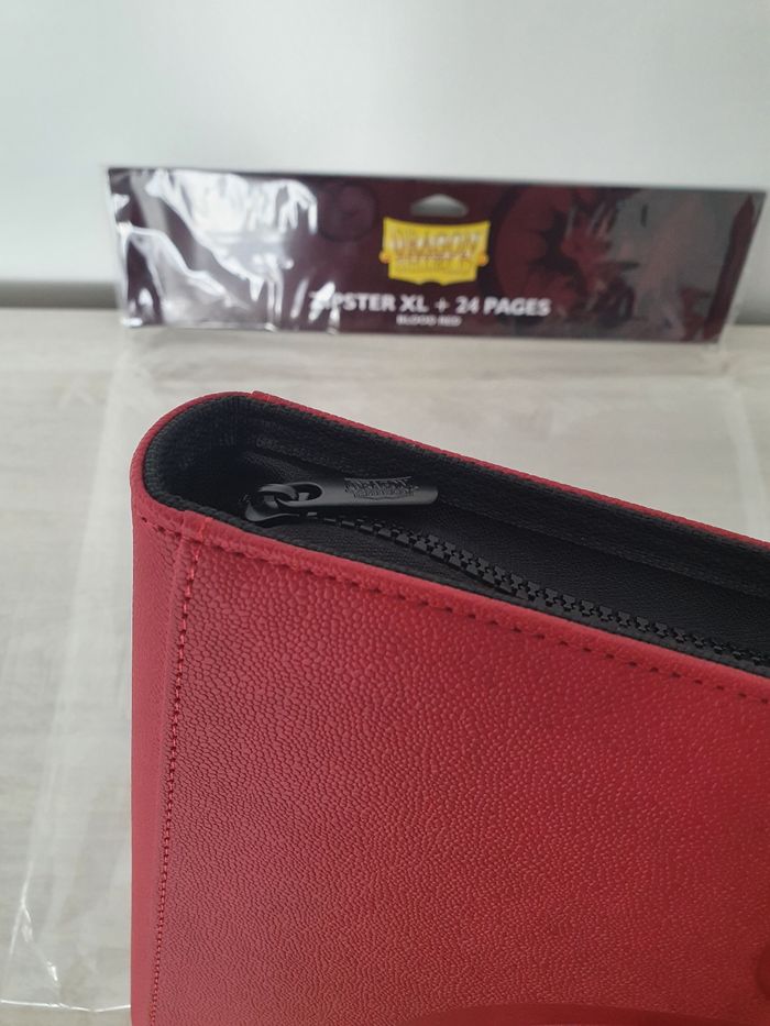 Portfolio Classeur Dragon Shield Zipster XL 576 Blood Red - photo numéro 7