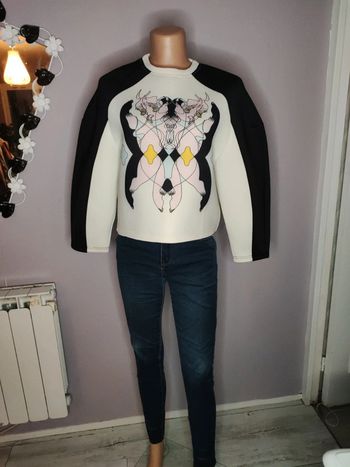 Sweat minju kim x h&M taille S