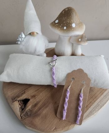 Ensemble bracelet et boucles d'oreilles 